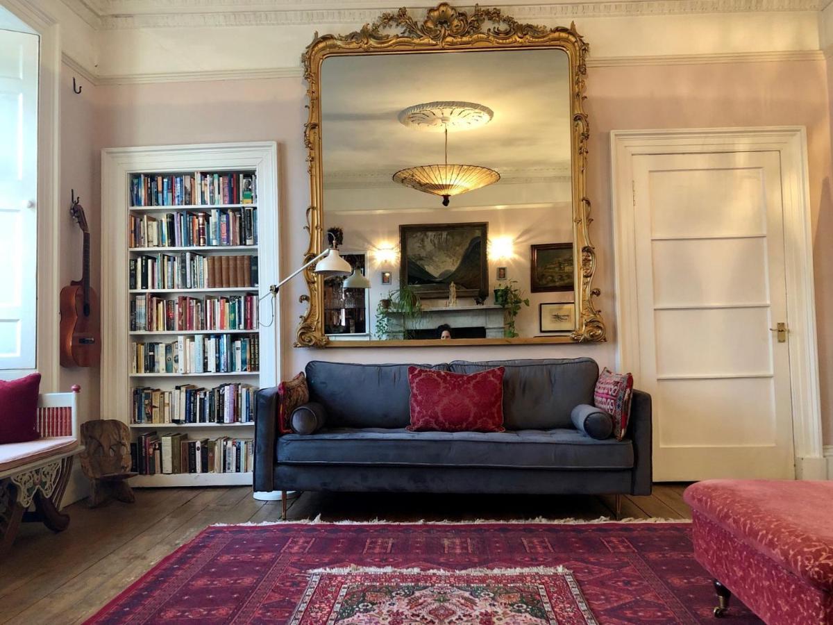 Central Apartment With Parking, Original Art And Antiques Edimburgo Exterior foto