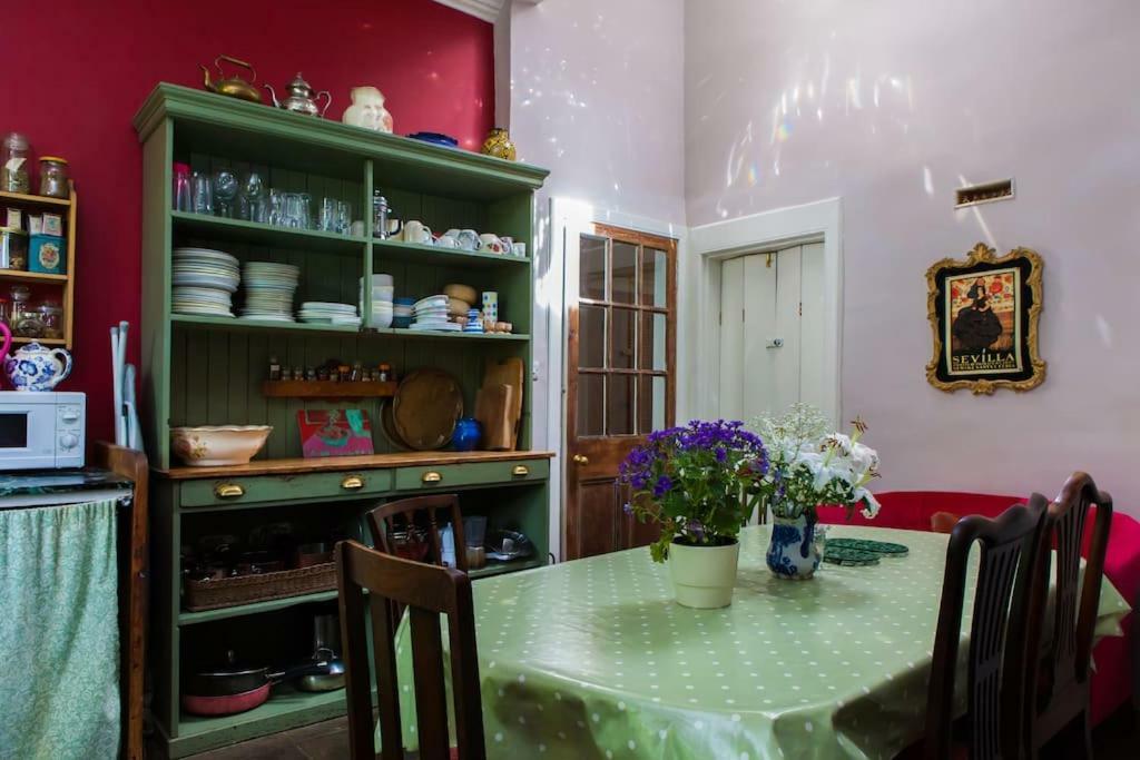 Central Apartment With Parking, Original Art And Antiques Edimburgo Exterior foto