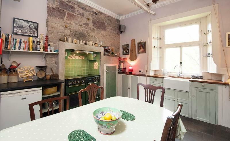 Central Apartment With Parking, Original Art And Antiques Edimburgo Exterior foto